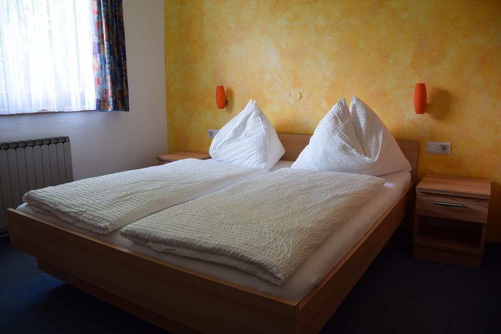 Fruehstueckspension Matheidl Ferlach Zewnętrze zdjęcie